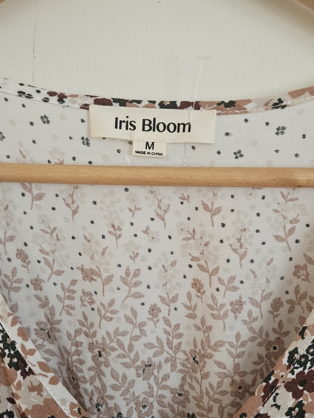 Iris Bloom Boho Floral Maxi Dress - Size M - High-Low Hem - Picture 9 of 11